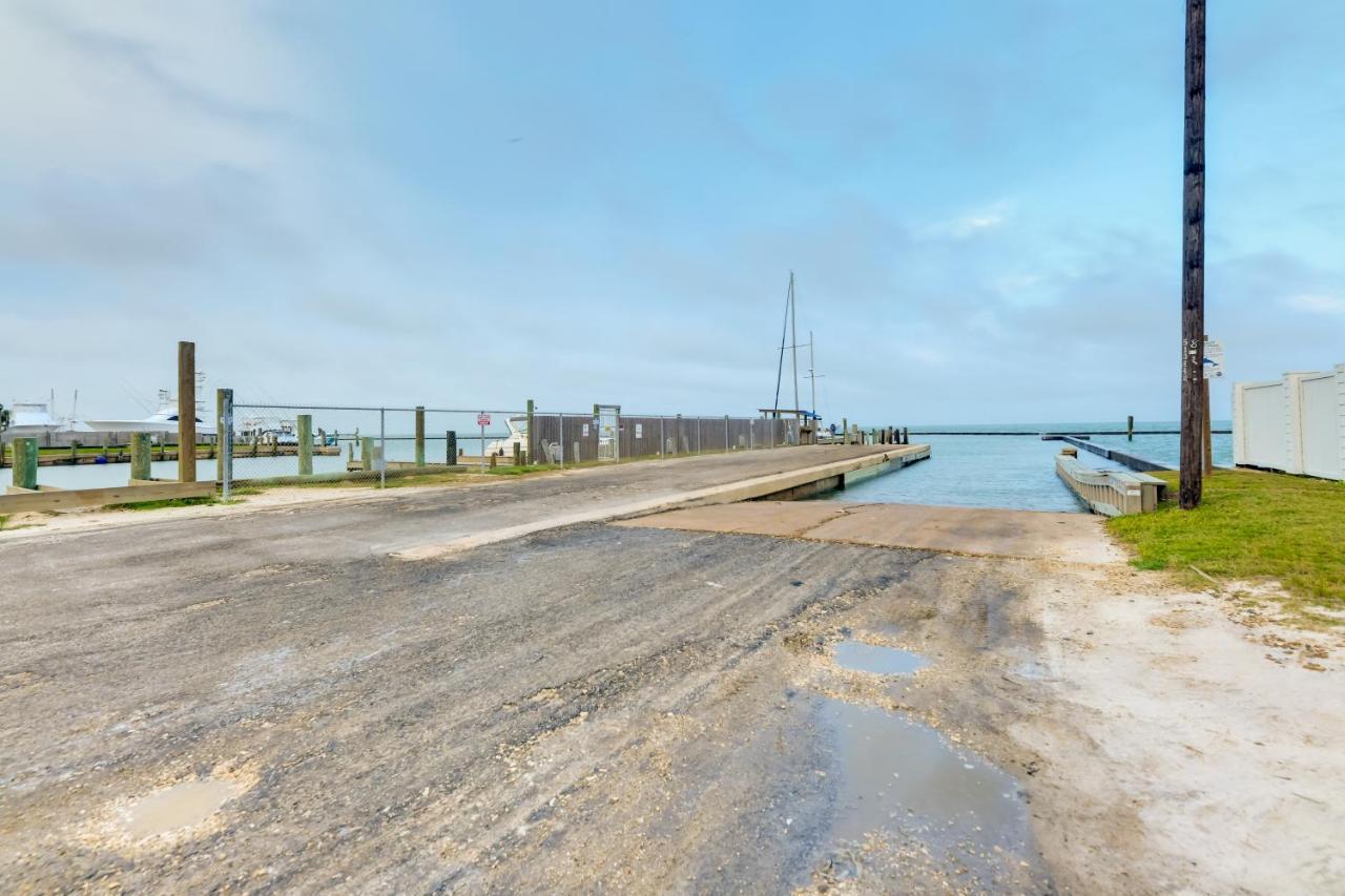 Beautiful Rockport Townhome - Walk To Aransas Bay! מראה חיצוני תמונה
